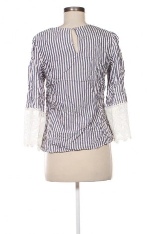 Dámská halenka H&M, Velikost S, Barva Vícebarevné, Cena  279,00 Kč