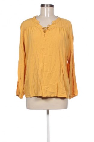 Γυναικεία μπλούζα LC Waikiki, Μέγεθος L, Χρώμα Κίτρινο, Τιμή 2,99 €