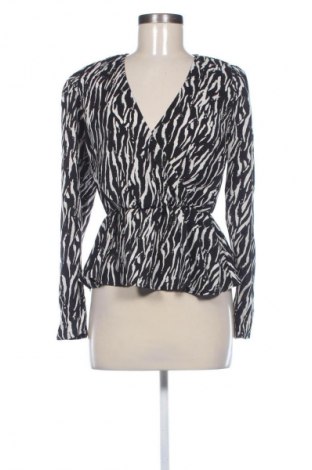 Damen Shirt ONLY, Größe S, Farbe Mehrfarbig, Preis 3,99 €