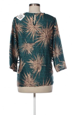 Damen Shirt Pinokkio, Größe M, Farbe Mehrfarbig, Preis 1,99 €