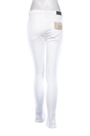 Damen Jeans Garcia, Größe S, Farbe Weiß, Preis € 22,99