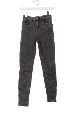 Damen Jeans Terranova, Größe XS, Farbe Grau, Preis 3,99 €
