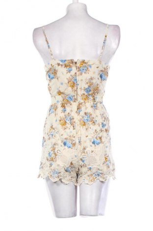 Női rövid overál Simplee, Méret S, Szín Sokszínű, Ár 6 346 Ft