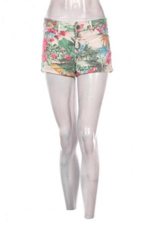 Дамски къс панталон Bella Ragazza, Размер S, Цвят Многоцветен, Цена 2,04 €
