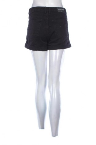 Női rövidnadrág Bershka, Méret S, Szín Fekete, Ár 1 469 Ft