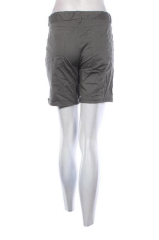 Dámske kraťasy  Brugi, Veľkosť XL, Farba Viacfarebná, Cena  9,95 €