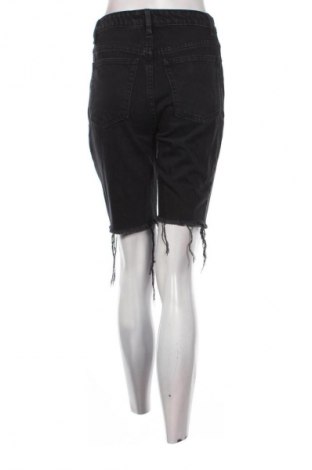 Дамски къс панталон Edited, Размер S, Цвят Черен, Цена 14,86 €