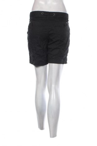 Дамски къс панталон Esprit, Размер L, Цвят Черен, Цена 3,57 €