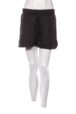 Дамски къс панталон Fb Sister, Размер M, Цвят Черен, Цена 2,55 €
