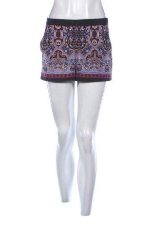 Дамски къс панталон Forever 21, Размер S, Цвят Многоцветен, Цена 2,04 €