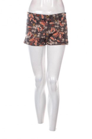 Dámské kraťasy  H&M, Velikost M, Barva Vícebarevné, Cena  89,00 Kč
