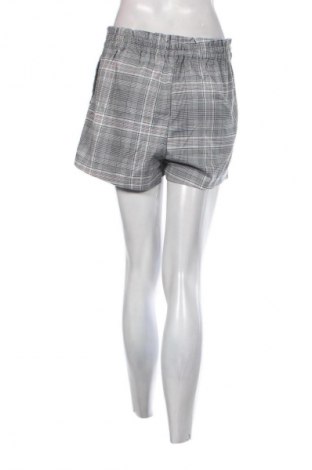 Damen Shorts H&M Divided, Größe M, Farbe Mehrfarbig, Preis € 1,99