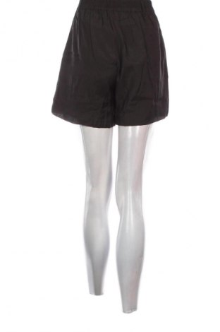 Дамски къс панталон Lab, Размер M, Цвят Черен, Цена 3,57 €