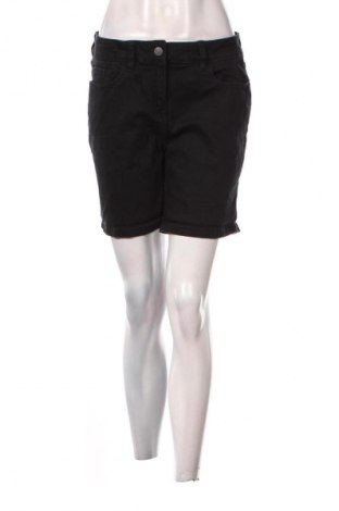 Damen Shorts Next, Größe M, Farbe Schwarz, Preis 2,99 €