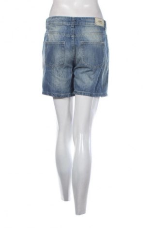 Дамски къс панталон ONLY, Размер M, Цвят Син, Цена 3,06 €