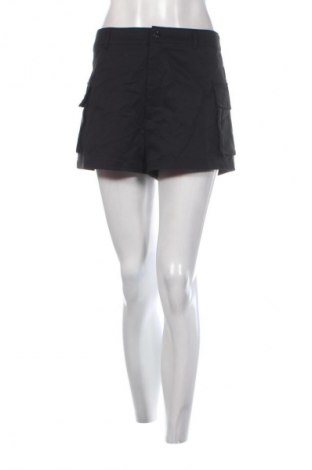 Дамски къс панталон SHEIN, Размер L, Цвят Черен, Цена 2,55 €