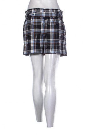 Дамски къс панталон Stradivarius, Размер M, Цвят Многоцветен, Цена 2,04 €