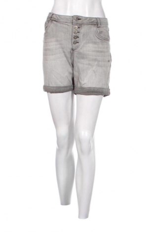 Дамски къс панталон Tom Tailor, Размер L, Цвят Сив, Цена 5,62 €