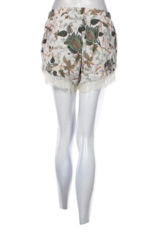 Női rövidnadrág Vero Moda, Méret S, Szín Sokszínű, Ár 669 Ft