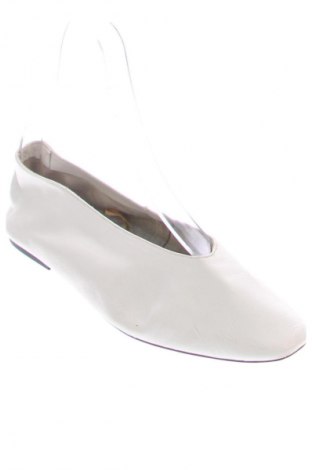 Obuwie damskie Zara, Rozmiar 39, Kolor Biały, Cena 174,85 zł