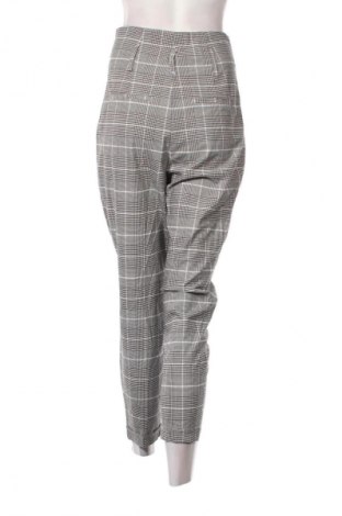 Damenhose Bershka, Größe M, Farbe Mehrfarbig, Preis 2,99 €