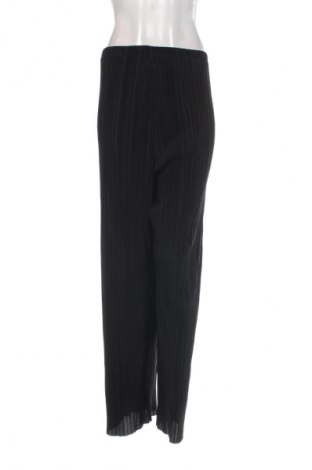 Pantaloni de femei H&M Mama, Mărime M, Culoare Negru, Preț 64,99 Lei, #132812157