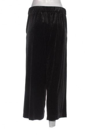 Damenhose Monki, Größe M, Farbe Mehrfarbig, Preis € 5,99