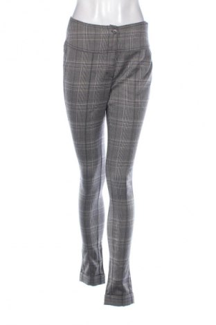 Damenhose Steps, Größe M, Farbe Mehrfarbig, Preis 1,99 €