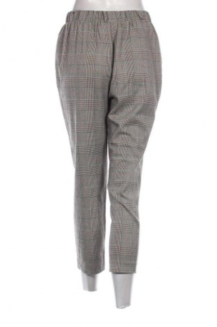 Damenhose Stradivarius, Größe M, Farbe Mehrfarbig, Preis € 5,99