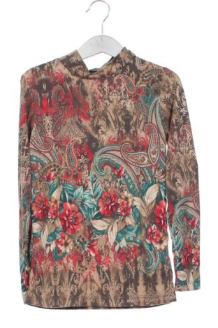 Детска блуза Unbranded, Размер 6-7y/ 122-128 см, Цвят Многоцветен, Цена 5,11 €