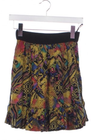Детска пола C&A, Размер 8-9y/ 134-140 см, Цвят Многоцветен, Цена 2,04 €