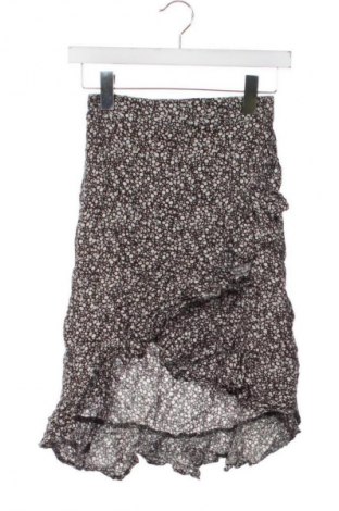 Детска пола U, Размер 10-11y/ 146-152 см, Цвят Многоцветен, Цена 2,04 €