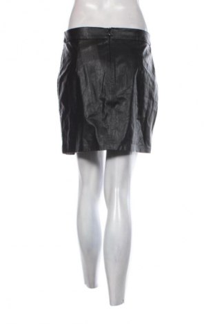 Lederrock Stradivarius, Größe M, Farbe Schwarz, Preis 3,99 €