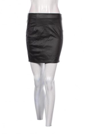 Кожена пола Unbranded, Размер S, Цвят Черен, Цена 2,55 €