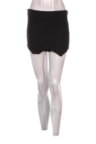 Пола - панталон SHEIN, Размер S, Цвят Черен, Цена 2,04 €