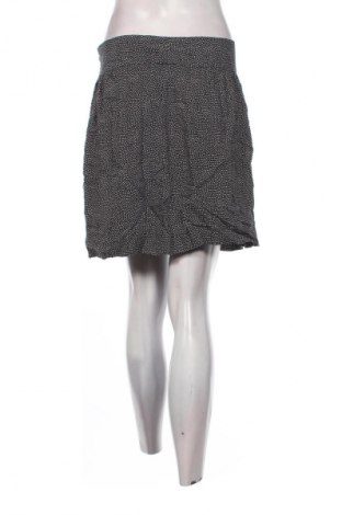 Пола Ahlens, Размер M, Цвят Многоцветен, Цена 2,04 €