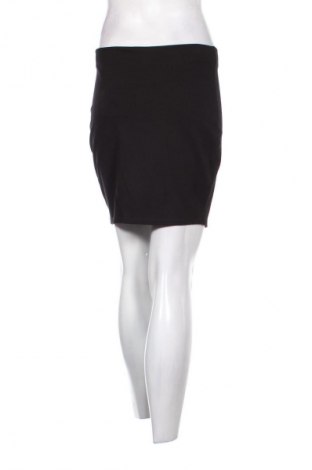 Пола Amisu, Размер M, Цвят Черен, Цена 7,49 €