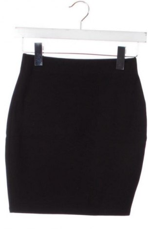 Пола Amisu, Размер XS, Цвят Черен, Цена 2,04 €