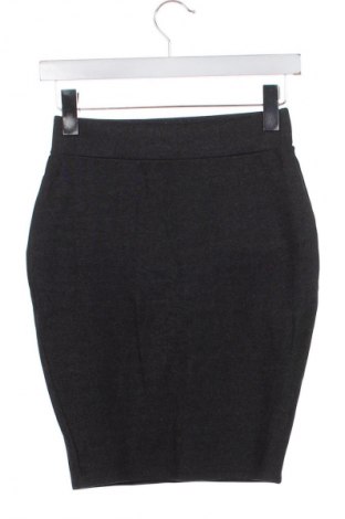 Пола Amisu, Размер XS, Цвят Сив, Цена 2,04 €