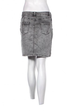 Пола Anne L., Размер M, Цвят Сив, Цена 2,04 €