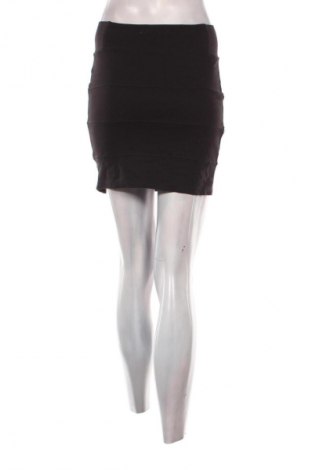 Пола Cache Cache, Размер S, Цвят Черен, Цена 2,04 €