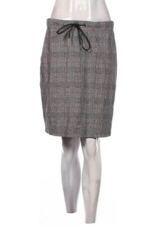 Пола Cartoon, Размер M, Цвят Многоцветен, Цена 2,04 €