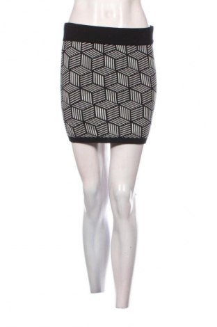 Пола Clockhouse, Размер M, Цвят Многоцветен, Цена 2,04 €