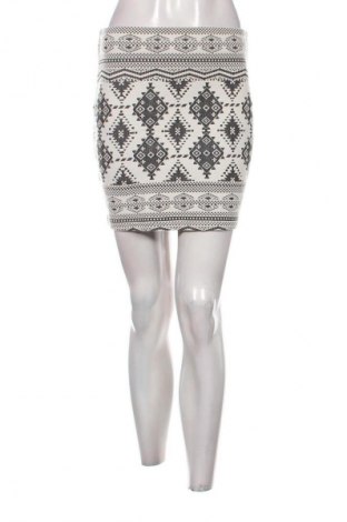 Пола Clockhouse, Размер S, Цвят Многоцветен, Цена 2,04 €