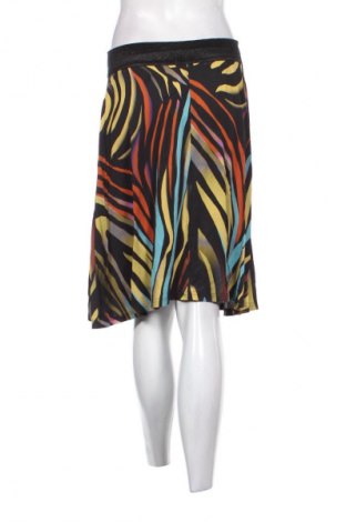 Пола Daphne, Размер L, Цвят Многоцветен, Цена 15,34 €