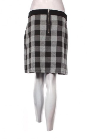 Rock Esprit, Größe M, Farbe Mehrfarbig, Preis 3,99 €