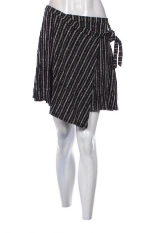 Пола Fb Sister, Размер S, Цвят Многоцветен, Цена 2,04 €