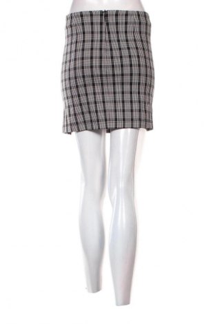 Пола Fb Sister, Размер M, Цвят Многоцветен, Цена 2,55 €