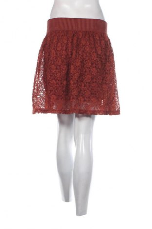 Пола Gina Tricot, Размер S, Цвят Кафяв, Цена 2,04 €