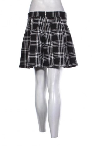 Пола H&M Divided, Размер S, Цвят Многоцветен, Цена 2,04 €